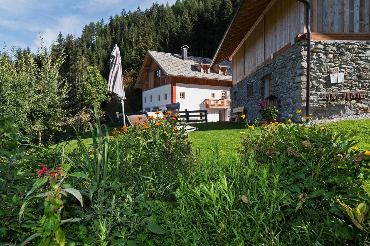 Silentium Dolomites Chalet Since 1600 Monguelfo-Tesido / Welsberg-Taisten Екстериор снимка