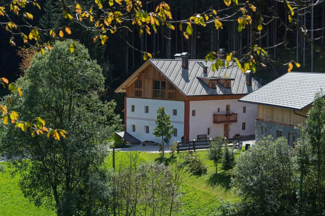 Silentium Dolomites Chalet Since 1600 Monguelfo-Tesido / Welsberg-Taisten Екстериор снимка